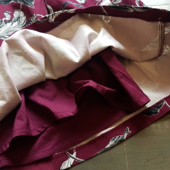 Floral Pleated High-waisted Skirt - Picture 6 of 6